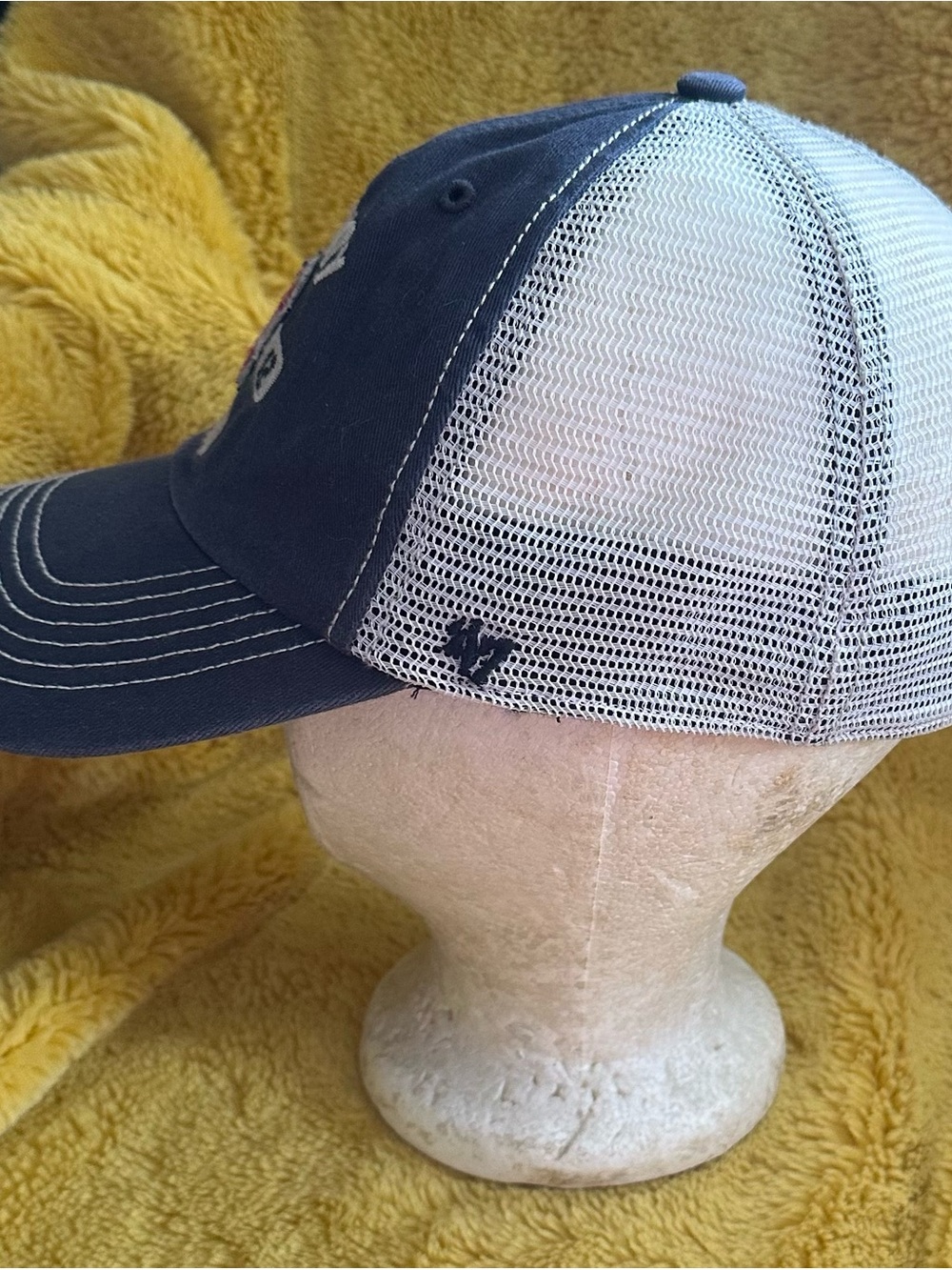 Boston Red Sox ‘47 Brand Adult S/M Fenway Park Collection Mesh MLB Fitted Hat - Picture 3 of 9